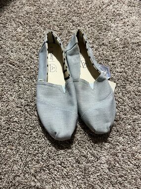 TOMS Women's Classic Alpargata Heritage Canvas Slip-On Shoes grey colorway SZ 8